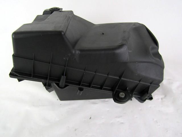 FILTAR ZRAKA OEM N. 1C0129607H ORIGINAL REZERVNI DEL VOLKSWAGEN NEW BEETLE 9C1 1C1 1Y7 (1999 - 2006) DIESEL LETNIK 2004