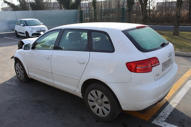 AUDI A3 1.6 D 66KW 5M 5P (2010) RICAMBI IN MAGAZZINO