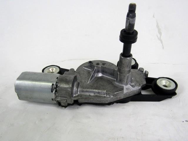 MOTORCEK ZADNJEGA BRISALCA OEM N. 8A61-A17K441-AB ORIGINAL REZERVNI DEL FORD FIESTA CB1 CNN MK6 (09/2008 - 11/2012) DIESEL LETNIK 2010