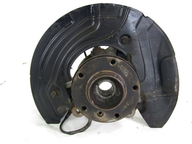 VRTLJIVI LEZAJ DESNO / PESTO KOLESA Z LEZAJEM SPREDAJ OEM N. 6768996 ORIGINAL REZERVNI DEL BMW SERIE 3 BER/SW/COUPE/CABRIO E90/E91/E92/E93 (2005 -2009) DIESEL LETNIK 2006