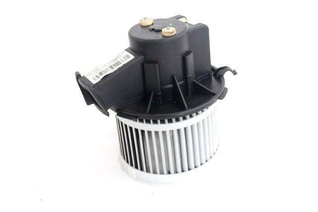 VENTILATOR  KABINE  OEM N. 77365525 ORIGINAL REZERVNI DEL FIAT PANDA 169 R (2009 - 2011) BENZINA/METANO LETNIK 2010