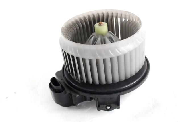 VENTILATOR  KABINE  OEM N. 871030D101 ORIGINAL REZERVNI DEL TOYOTA YARIS P9 MK2 R (2009 - 2011)BENZINA LETNIK 2010