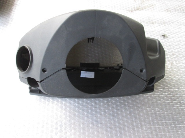 MONTA?NI DELI /  ARMATURNE PLOSCE SPODNJI OEM N. 131622562 ORIGINAL REZERVNI DEL OPEL ZAFIRA B A05 M75 R (04/2008 - 2011) DIESEL LETNIK 2008