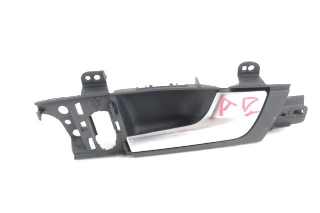 NOTRANJA KLJUKA  OEM N. 8P4837020E ORIGINAL REZERVNI DEL AUDI A3 MK2R 8P 8PA 8P1 8P7 (2008 - 2012)DIESEL LETNIK 2010