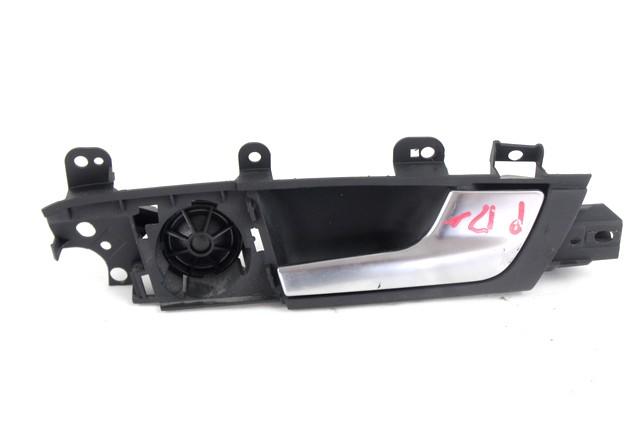 NOTRANJA KLJUKA  OEM N. 8P4839020E ORIGINAL REZERVNI DEL AUDI A3 MK2R 8P 8PA 8P1 8P7 (2008 - 2012)DIESEL LETNIK 2010