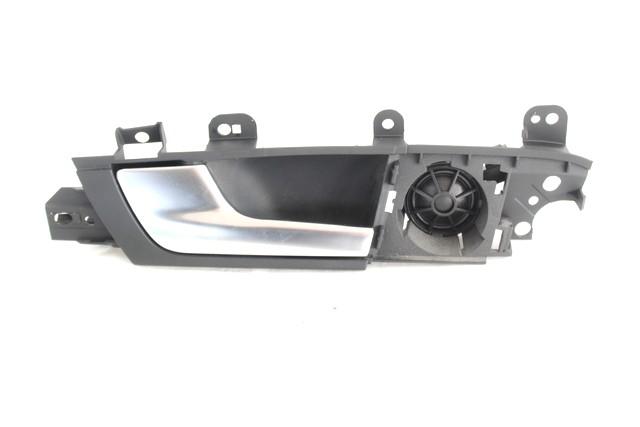 NOTRANJA KLJUKA  OEM N. 8P4839019E ORIGINAL REZERVNI DEL AUDI A3 MK2R 8P 8PA 8P1 8P7 (2008 - 2012)DIESEL LETNIK 2010