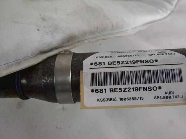 ZRACNA BLAZINA GLAVA DESNA OEM N. 8P4880742J ORIGINAL REZERVNI DEL AUDI A3 MK2R 8P 8PA 8P1 8P7 (2008 - 2012)DIESEL LETNIK 2011