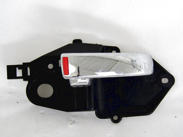 NOTRANJA KLJUKA  OEM N. 71749972 ORIGINAL REZERVNI DEL FIAT 500 CINQUECENTO 312 MK3 (2007 - 2015) BENZINA/GPL LETNIK 2015