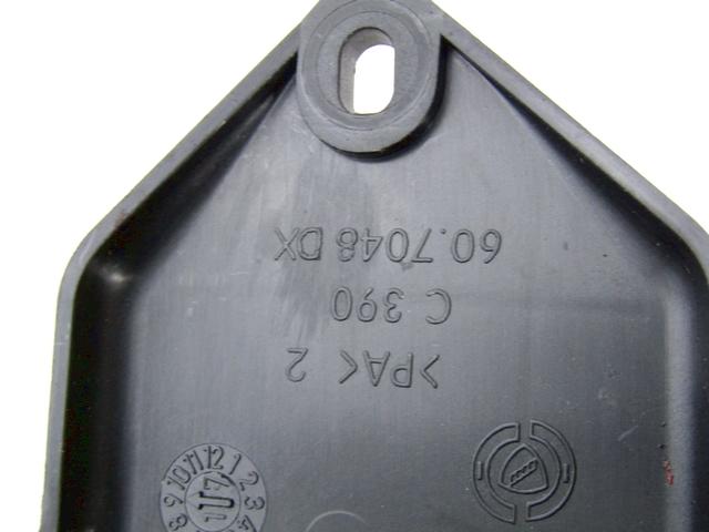 NOTRANJA KLJUKA  OEM N. 71749972 ORIGINAL REZERVNI DEL FIAT 500 CINQUECENTO 312 MK3 (2007 - 2015) BENZINA/GPL LETNIK 2015