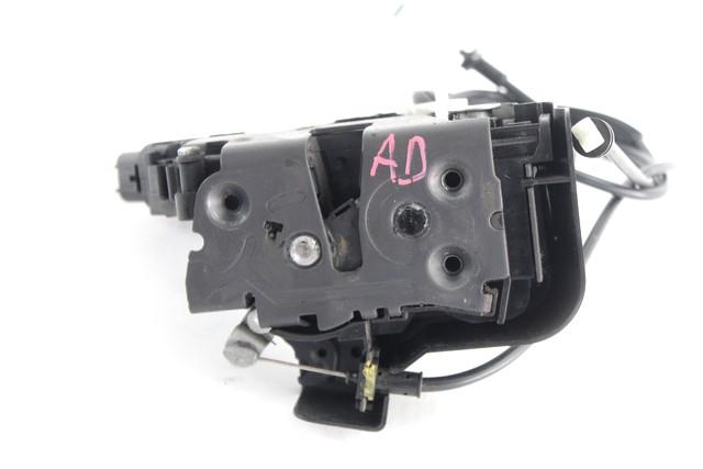 CENTRALNI ZAKLEP SPREDNJIH VRAT  OEM N. 30799302 ORIGINAL REZERVNI DEL VOLVO C30 533 (2006 - 2012)DIESEL LETNIK 2011