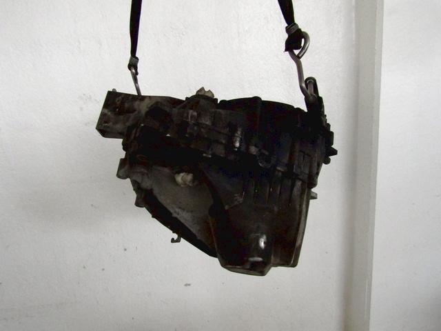 ROCNI MENJALNIK OEM N. 1023746 16082 ORIGINAL REZERVNI DEL VOLVO V70 MK2 285 (2000 - 2007) DIESEL LETNIK 2003