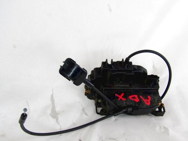 CENTRALNI ZAKLEP SPREDNJIH VRAT  OEM N. 8200300125 ORIGINAL REZERVNI DEL RENAULT CLIO BR0//1 CR0/1 KR0/1 MK3 R (05/2009 - 2013) BENZINA/GPL LETNIK 2011