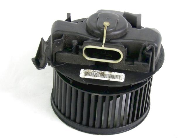 VENTILATOR  KABINE  OEM N. 7701062226 ORIGINAL REZERVNI DEL RENAULT CLIO BR0//1 CR0/1 KR0/1 MK3 R (05/2009 - 2013) BENZINA/GPL LETNIK 2011