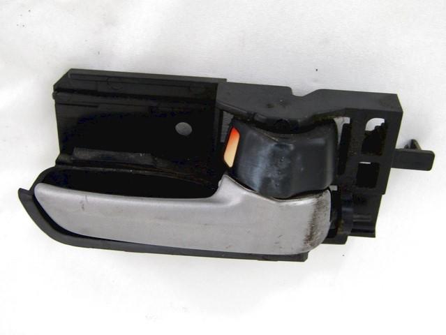 NOTRANJA KLJUKA  OEM N. 71743827 ORIGINAL REZERVNI DEL FIAT SEDICI FY (2006 - 4/2009) DIESEL LETNIK 2007