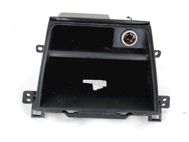 PREDAL ZA DOKUMENTE OEM N. 73831-79J0 ORIGINAL REZERVNI DEL FIAT SEDICI FY (2006 - 4/2009) DIESEL LETNIK 2007