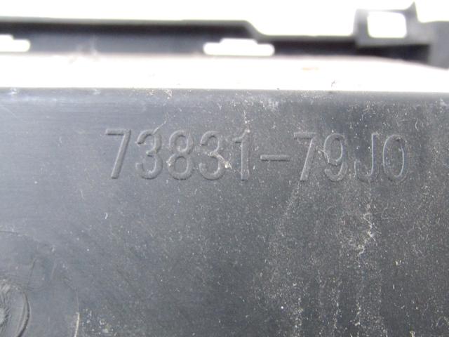 PREDAL ZA DOKUMENTE OEM N. 73831-79J0 ORIGINAL REZERVNI DEL FIAT SEDICI FY (2006 - 4/2009) DIESEL LETNIK 2007