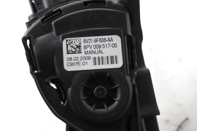 PEDALI OEM N. 8V21-9F836-AA ORIGINAL REZERVNI DEL FORD FIESTA CB1 CNN MK6 (09/2008 - 11/2012) DIESEL LETNIK 2009