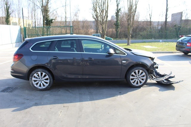 OPEL ASTRA SW 1.7 D 81KW 6M 5P (2014) RICAMBI IN MAGAZZINO