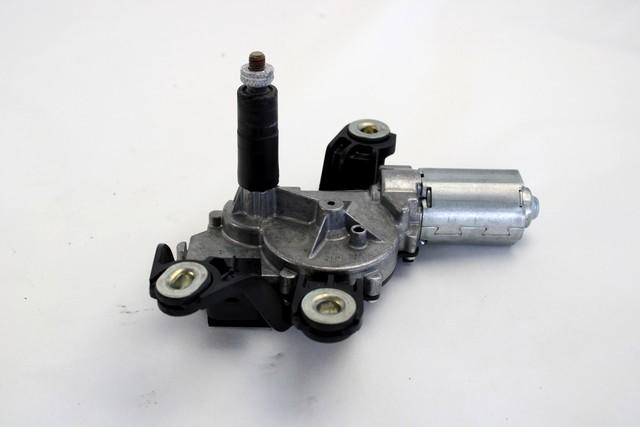 MOTORCEK ZADNJEGA BRISALCA OEM N. 5K6955711B ORIGINAL REZERVNI DEL VOLKSWAGEN POLO 6R1 6C1 (06/2009 - 02/2014) DIESEL LETNIK 2009