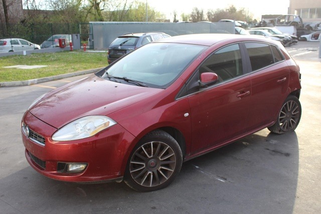 FIAT BRAVO 1.6 D 88KW AUT 5P (2009) RICAMBI IN MAGAZZINO