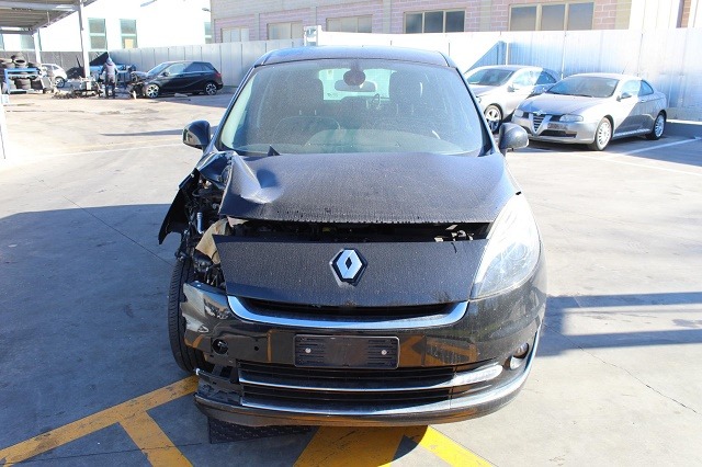 RENAULT GRAND SCENIC 1.5 D 81KW 6M 5P (2012) RICAMBI IN MAGAZZINO 