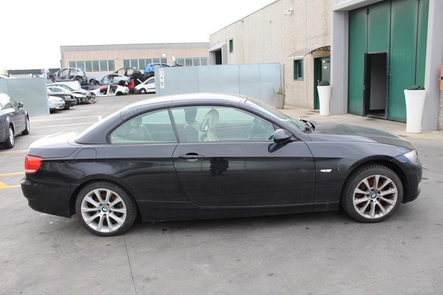 BMW SERIE 3 320 E93 2.0 B 125KW AUT 2P (2007) RICAMBI IN MAGAZZINO