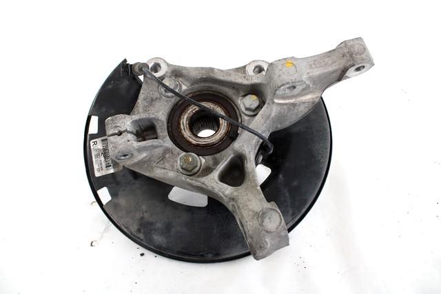 VRTLJIVI LEZAJ DESNO / PESTO KOLESA Z LEZAJEM SPREDAJ OEM N. 13319483 ORIGINAL REZERVNI DEL OPEL ASTRA J P10 5P/3P/SW (2010 - 2015) DIESEL LETNIK 2014