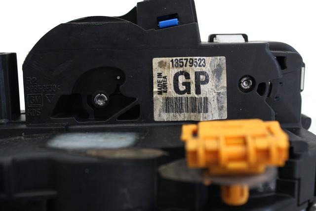 CENTRALNI ZAKLEP SPREDNJIH VRAT  OEM N. 13579523 ORIGINAL REZERVNI DEL OPEL ASTRA J P10 5P/3P/SW (2010 - 2015) DIESEL LETNIK 2014