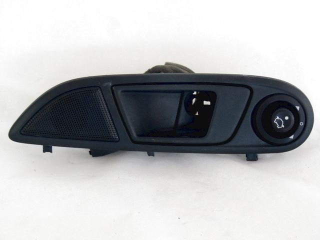 NOTRANJA KLJUKA  OEM N. 8A61-A22601-AEW ORIGINAL REZERVNI DEL FORD FIESTA CB1 CNN MK6 (09/2008 - 11/2012) BENZINA LETNIK 2009