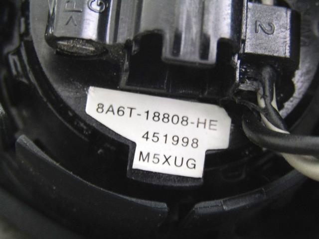 NOTRANJA KLJUKA  OEM N. 8A61-A22601-AEW ORIGINAL REZERVNI DEL FORD FIESTA CB1 CNN MK6 (09/2008 - 11/2012) BENZINA LETNIK 2009