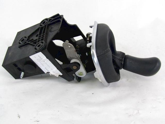 ROCNI MEHANIZEM ZA IZMENJAVO OEM N. 8200788666 ORIGINAL REZERVNI DEL RENAULT SCENIC/GRAND SCENIC JM0/1 MK2 (2003 - 2009) BENZINA/GPL LETNIK 2007