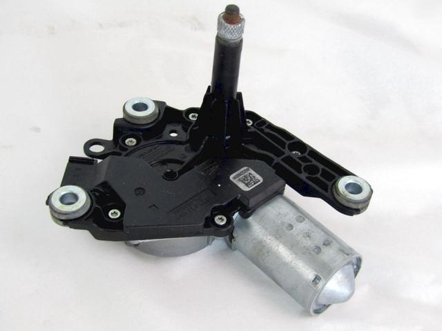 MOTORCEK ZADNJEGA BRISALCA OEM N. A2469064900 ORIGINAL REZERVNI DEL MERCEDES CLASSE B W246 (2011 - 2018)BENZINA LETNIK 2013