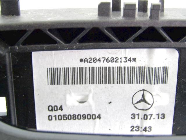 ZUNANJA KLJUKA ZADNJA LEVA VRATA OEM N. A20476001709191 ORIGINAL REZERVNI DEL MERCEDES CLASSE B W246 (2011 - 2018)BENZINA LETNIK 2013