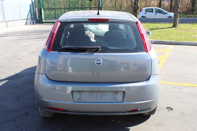 FIAT GRANDE PUNTO 1.2 B 48KW 5M 5P (2006) RICAMBI IN MAGAZZINO