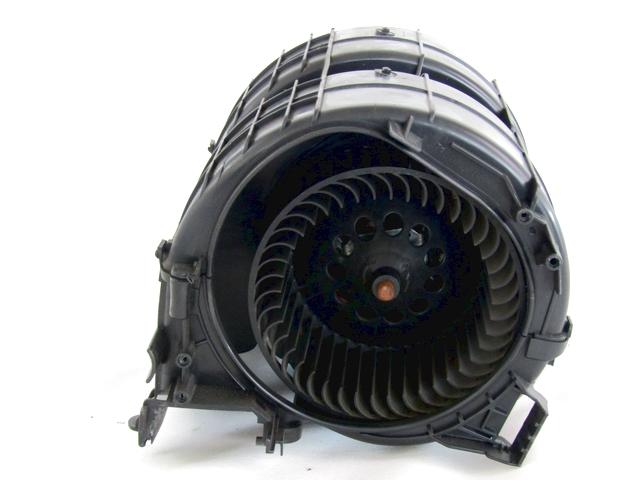 VENTILATOR  KABINE  OEM N. 272109961R ORIGINAL REZERVNI DEL RENAULT SCENIC XMOD / SCENIC JZ0/1 MK3 R (2012 - 2016) DIESEL LETNIK 2012