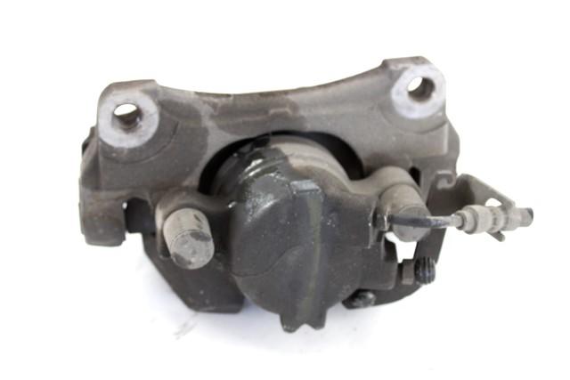 SPREDNJE DESNE ZAVORNE CELJUSTI  OEM N. 8W0615124 ORIGINAL REZERVNI DEL AUDI A4 B9 BER/SW/ALLROAD (2015 - 2019)DIESEL LETNIK 2016