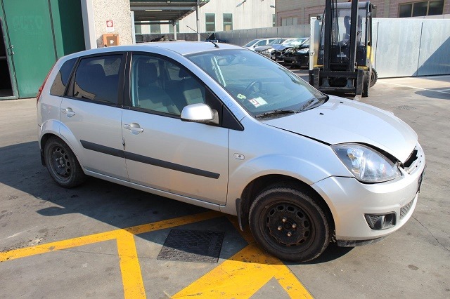 FORD FIESTA 1.4 D 50KW 5M 5P (2006) RICAMBI IN MAGAZZINO