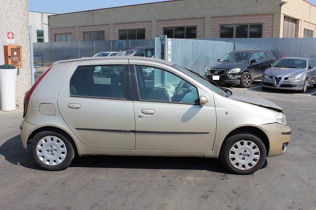 FIAT PUNTO 1.2 B 44KW 5M 5P (2007) RICAMBI IN MAGAZZINO 