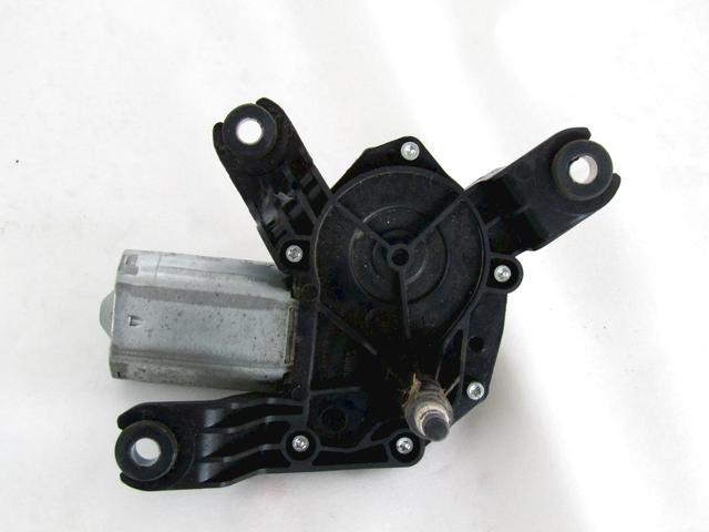 MOTORCEK ZADNJEGA BRISALCA OEM N. 13163029 ORIGINAL REZERVNI DEL OPEL CORSA D S07 (2006 - 2011) DIESEL LETNIK 2011