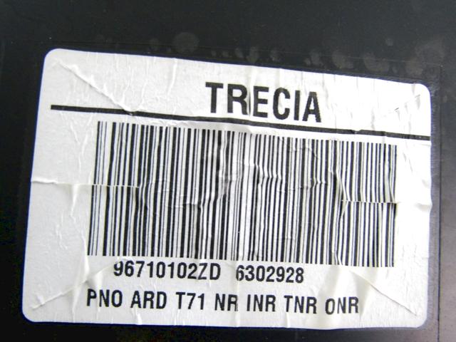 NOTRANJA OBLOGA SPREDNJIH VRAT OEM N. PNADTPG3084ABR5P ORIGINAL REZERVNI DEL PEUGEOT 308 4A 4B 4C 4E 4H MK1 BER/SW/CC (2007 - 2013) DIESEL LETNIK 2010