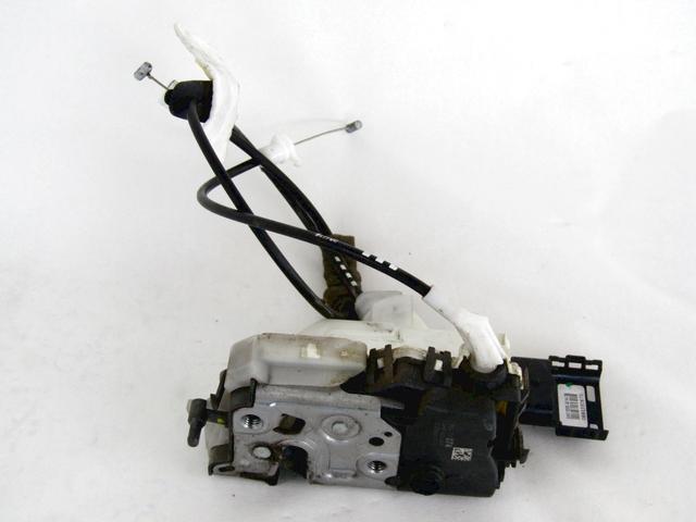 CENTRALNI ZAKLEP SPREDNJIH VRAT  OEM N. 9800616580 ORIGINAL REZERVNI DEL PEUGEOT 308 4A 4B 4C 4E 4H MK1 BER/SW/CC (2007 - 2013) DIESEL LETNIK 2010