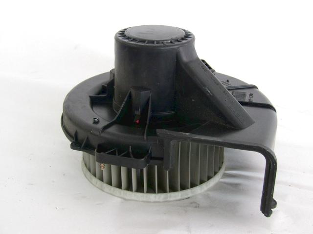 VENTILATOR  KABINE  OEM N. 6Q1819015G ORIGINAL REZERVNI DEL VOLKSWAGEN POLO 9N R (2005 - 10/2009) DIESEL LETNIK 2005