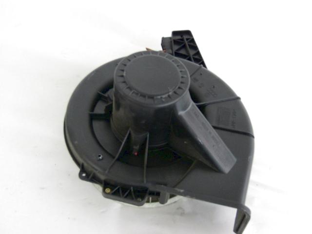 VENTILATOR  KABINE  OEM N. 6Q1819015G ORIGINAL REZERVNI DEL VOLKSWAGEN POLO 9N R (2005 - 10/2009) DIESEL LETNIK 2005