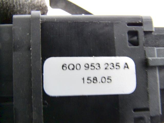 STIKALO VARNOSTNIH ZMIGAVCEV  OEM N. 6Q0953235A ORIGINAL REZERVNI DEL VOLKSWAGEN POLO 9N R (2005 - 10/2009) DIESEL LETNIK 2005