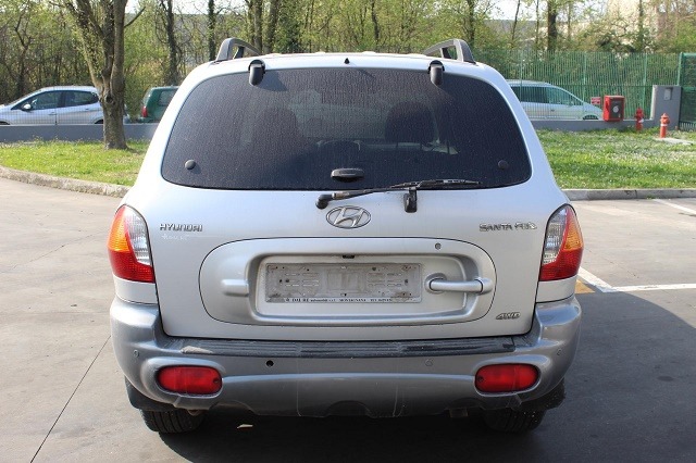 HYUNDAI SANTA FE 2.0 D 4X4 92KW 5M 5P (2005) RICAMBI IN MAGAZZINO