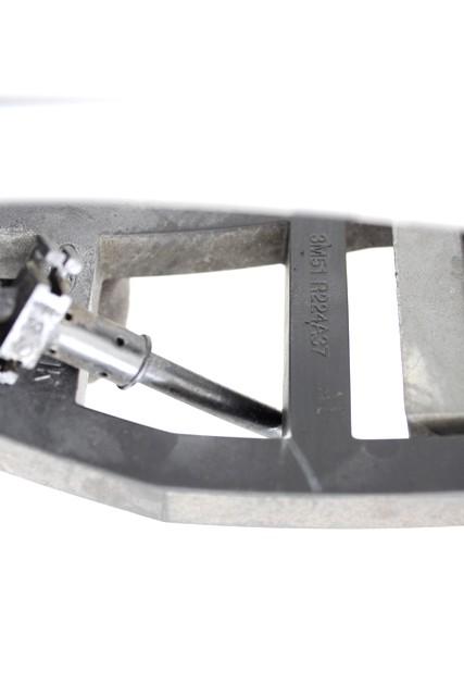 ZUNANJA KLJUKA SPREDNJA DESNA VRATA OEM N. 1305822 ORIGINAL REZERVNI DEL FORD FOCUS DA HCP DP MK2 R BER/SW (2008 - 2011) BENZINA/GPL LETNIK 2009