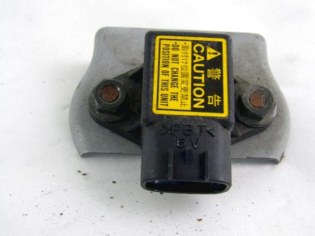 AIRBAG SENZOR OEM N. 89441-60020 ORIGINAL REZERVNI DEL TOYOTA LAND CRUISER 80 90 J8 J9 (1990 - 1997)DIESEL LETNIK 1999