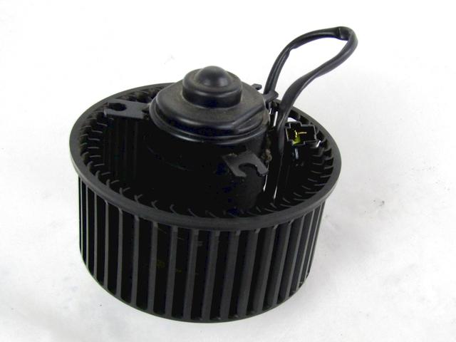 VENTILATOR  KABINE  OEM N. 8710435010 ORIGINAL REZERVNI DEL TOYOTA LAND CRUISER 80 90 J8 J9 (1990 - 1997)DIESEL LETNIK 1999