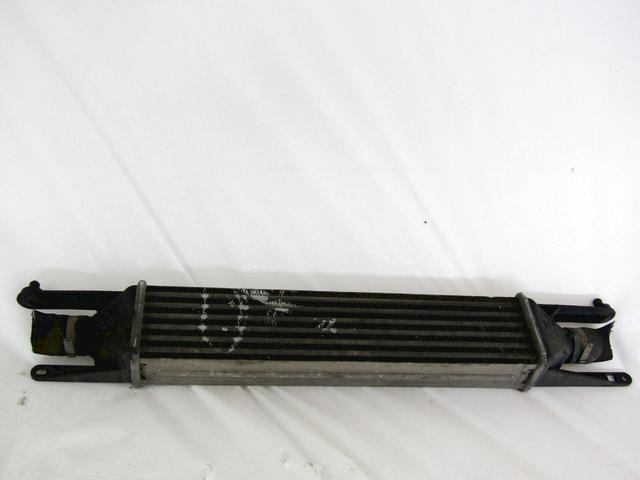 HLADILNIK INTERCOOLER OEM N. 55702237 ORIGINAL REZERVNI DEL FIAT GRANDE PUNTO 199 (2005 - 2012) DIESEL LETNIK 2005