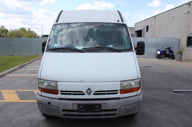 RENAULT MASTER 2.2 D 66KW 5M 2P (2002) RICAMBI IN MAGAZZINO